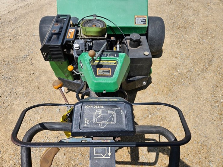 john-deere-800-image-18