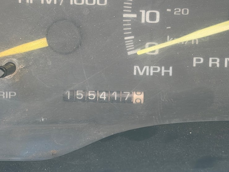 1997-chevrolet-3500-image-33