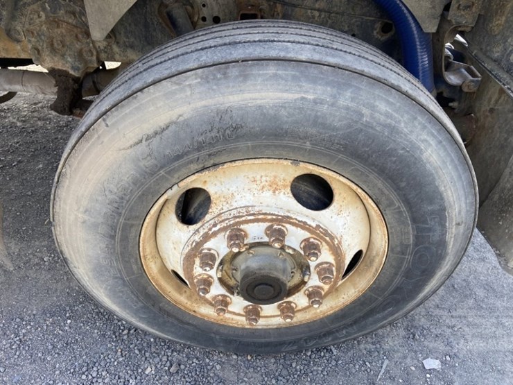 1994-ford-l8000-image-33