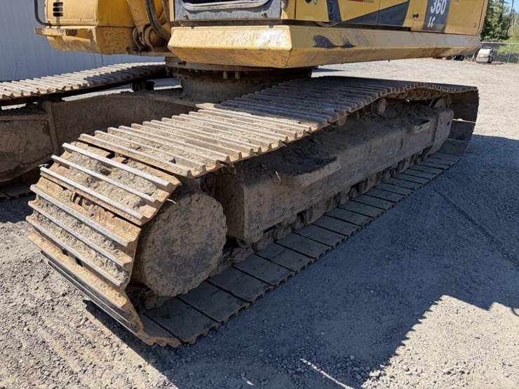 2015-komatsu-pc360-lc-11-image-21
