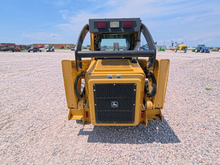 2007-john-deere-320-image-4