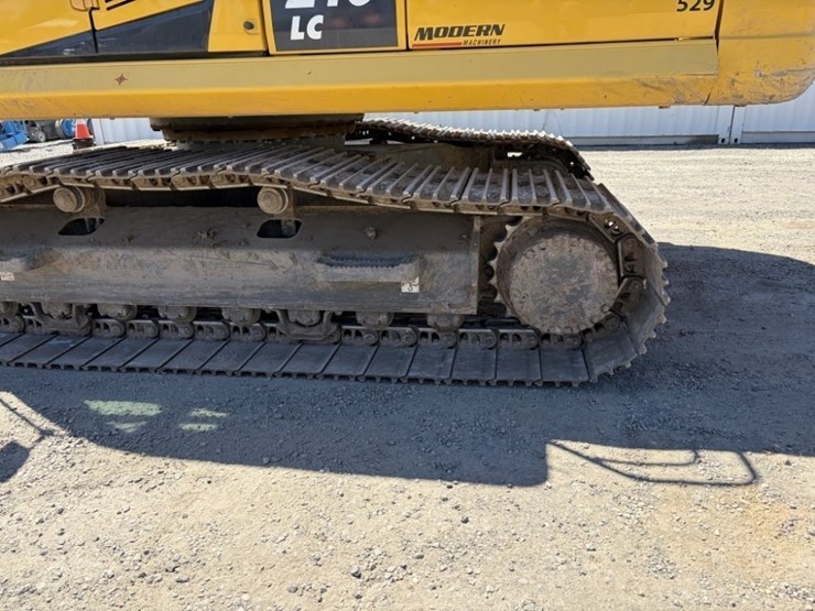 2023-komatsu-pc210-lc-11-image-22