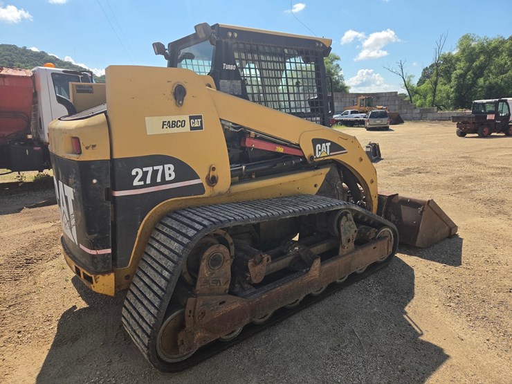 caterpillar-277b-image-5