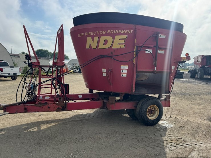 nde-702-image-2