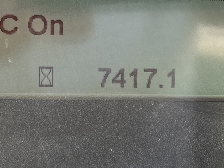 2012-caterpillar-d6n-xl-image-19