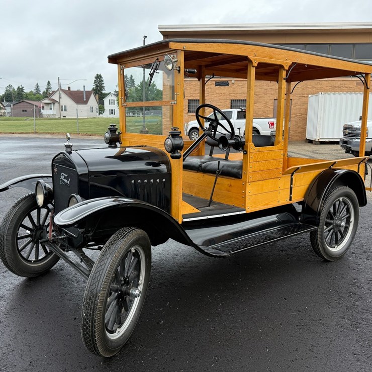 FORD MODEL T
