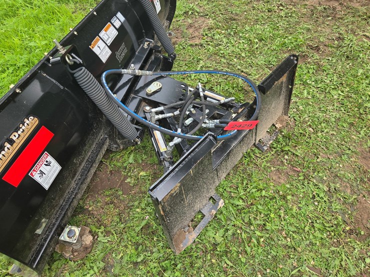 #2429-•-approx.-84"-land-pride-stb1584-plow-attachment-image-7