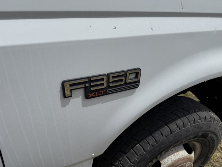 1993-ford-f350-xlt-image-21