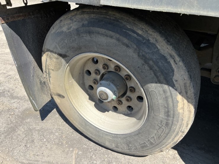1996-pioneer-quad-axle-pup-trailer-image-22