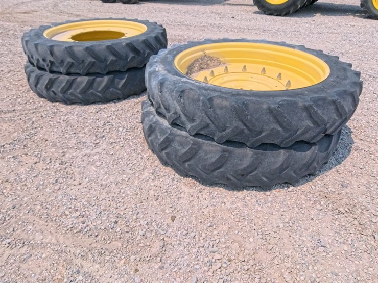 deere-tires-image-2