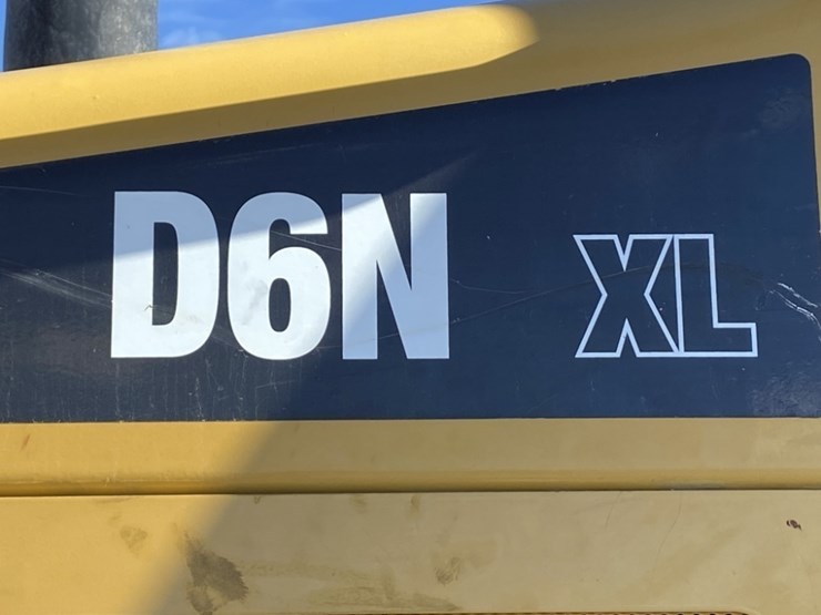 2012-caterpillar-d6n-xl-image-11