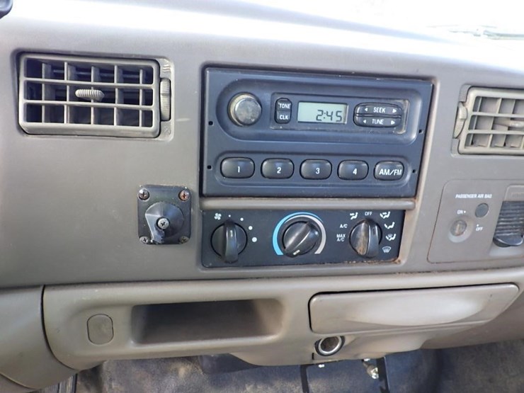 2003-ford-f250-image-23