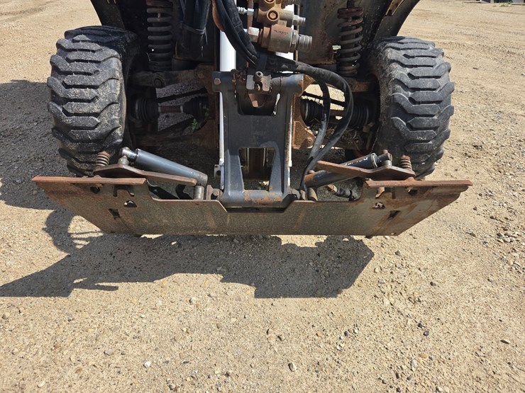bobcat-toolcat-5600-image-11