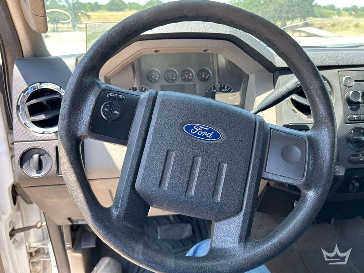 2009-ford-f250-image-14