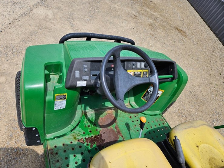 john-deere-gator-image-22