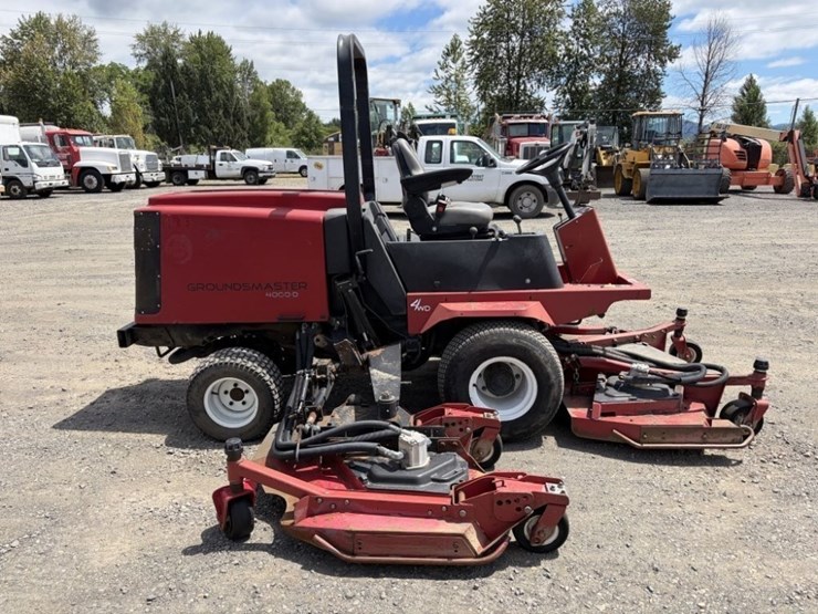 2009-toro-groundsmaster-4000d-image-3