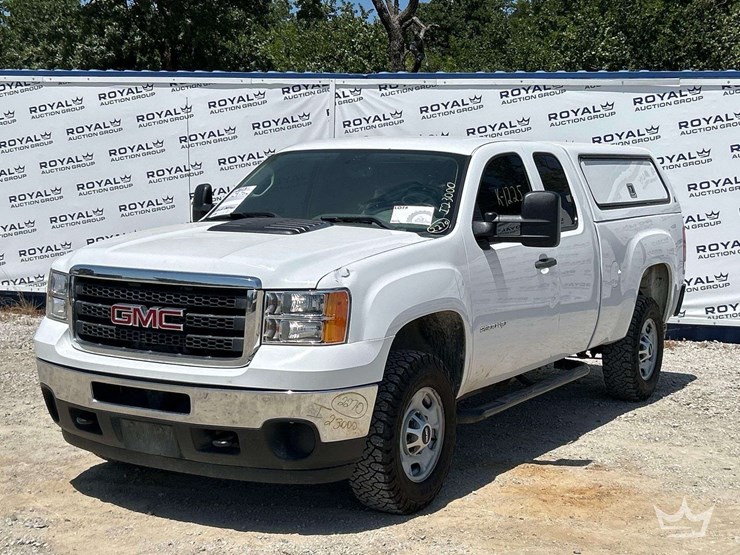 2013-gmc-2500-image-1