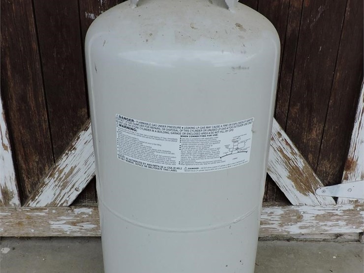 28-lb.-propane-tank-image-1