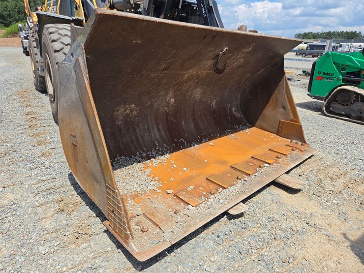 deere-744j-image-9