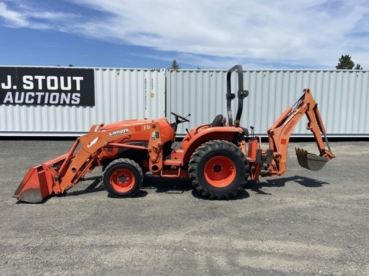 2017-kubota-l3301-image-2