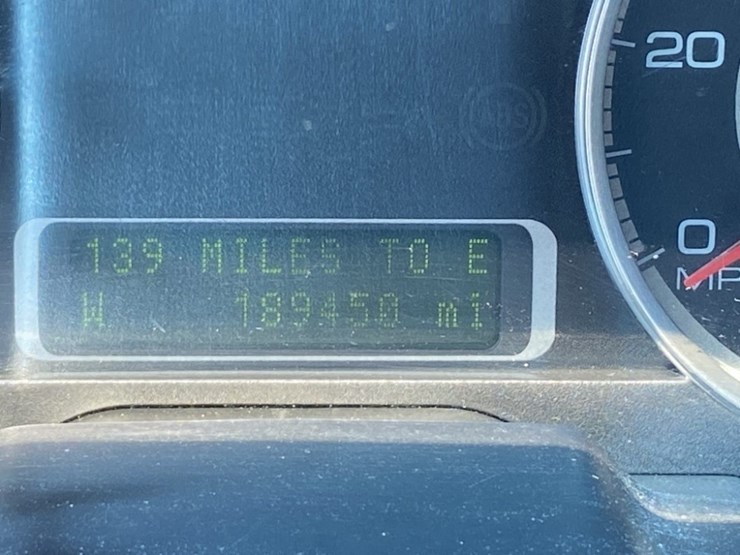2008-ford-taurus-sel-sedan-image-21