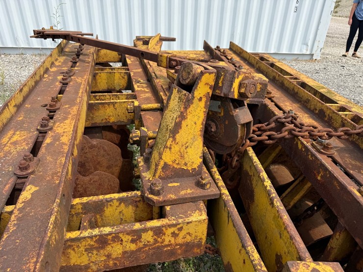 #1440-•-10'-disc-plow-image-24