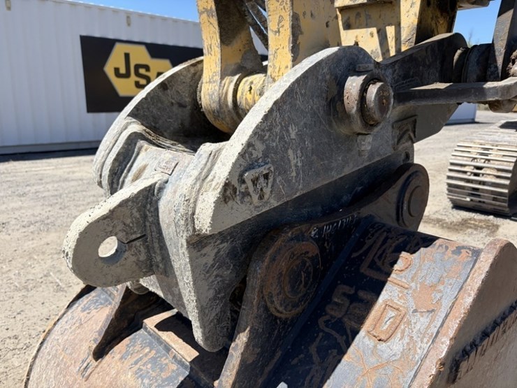 2023-komatsu-pc170lc-11-image-16
