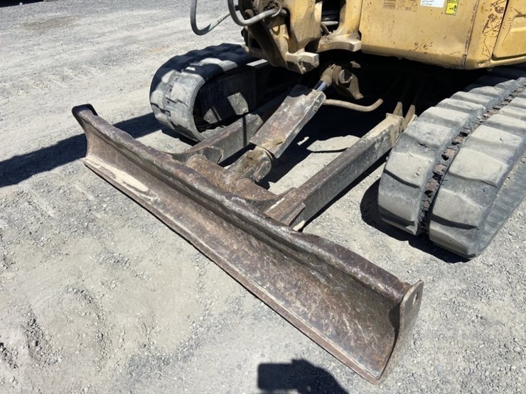 caterpillar-305c-cr-image-19