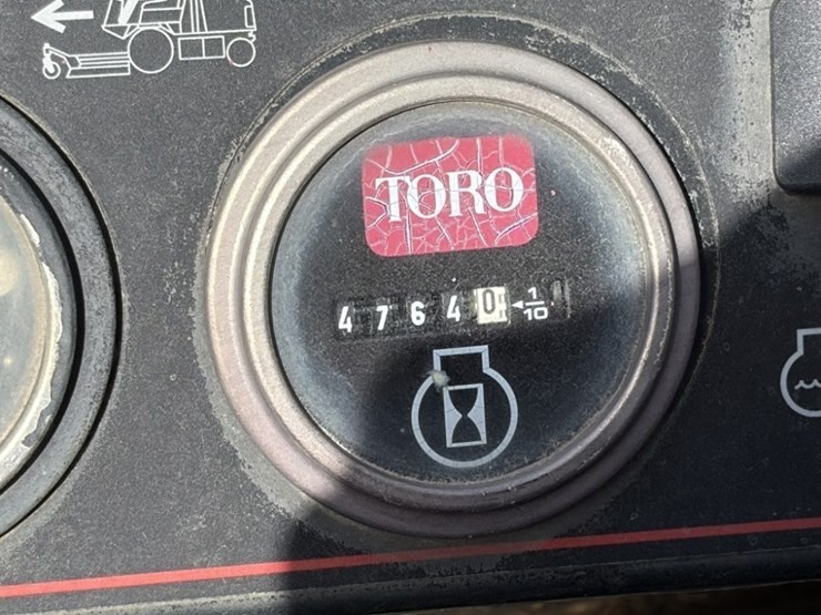 2009-toro-groundsmaster-4000d-image-23