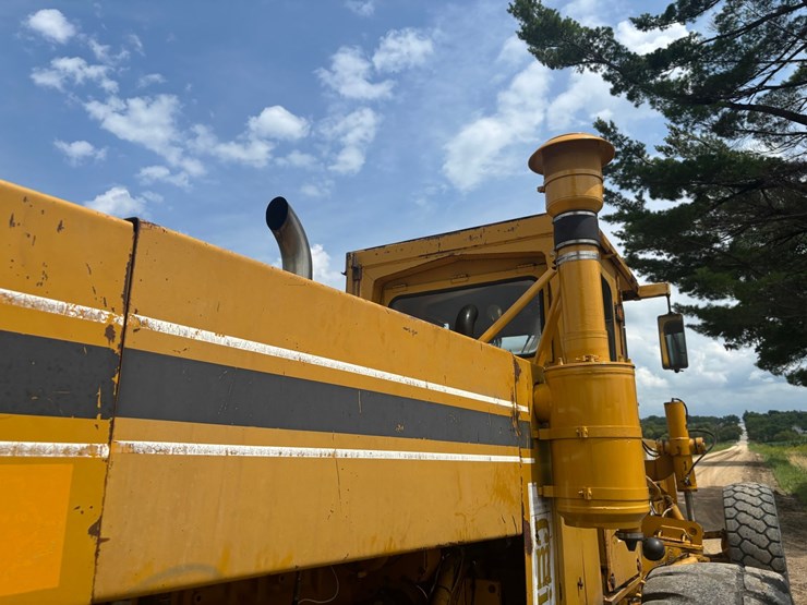 #2249-•-cmi-auto-grader-65-motor-grader-image-32