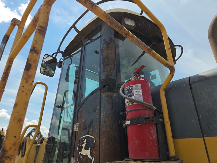 deere-744j-image-53
