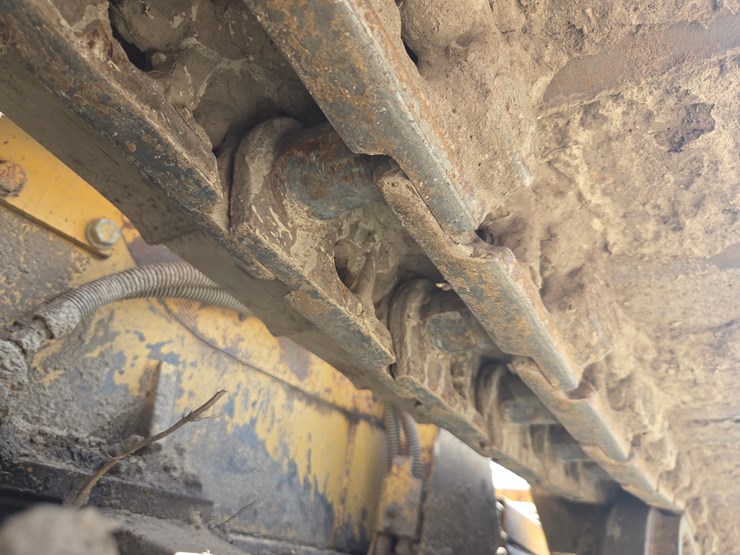 caterpillar-d5c-image-51