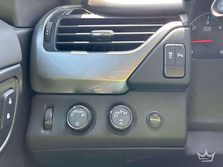 2020-chevrolet-tahoe-image-15