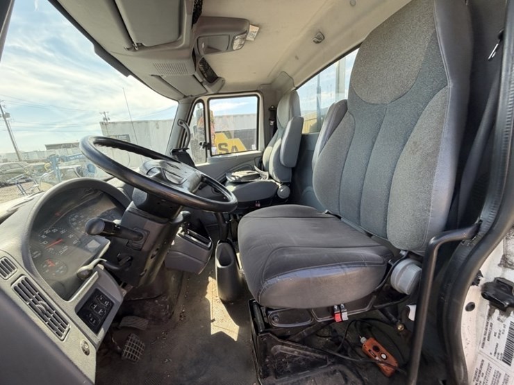 2007-international-durastar-4300-image-24