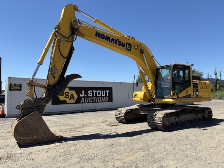 2023-komatsu-pc210-lc-11-image-1