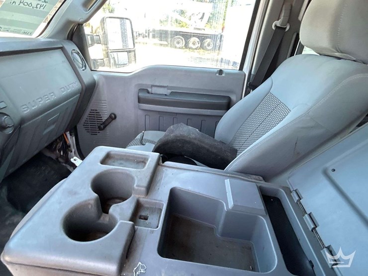 2013-ford-f350-image-17