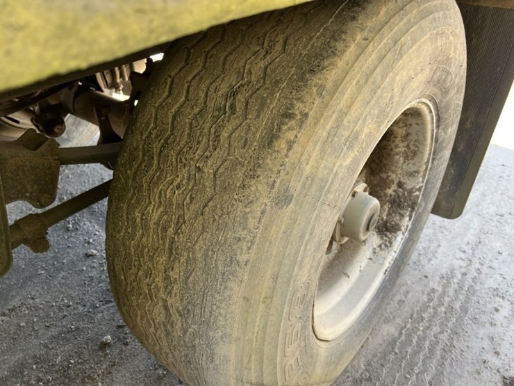 1996-pioneer-quad-axle-pup-trailer-image-13
