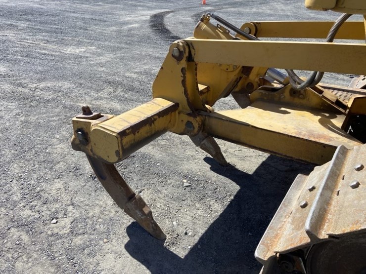 2012-caterpillar-d6n-xl-image-25