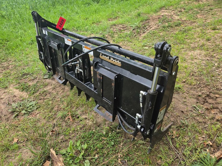 #2428-•-approx.-73"-land-pride-sgc1072-claw-grapple-attachment-image-3