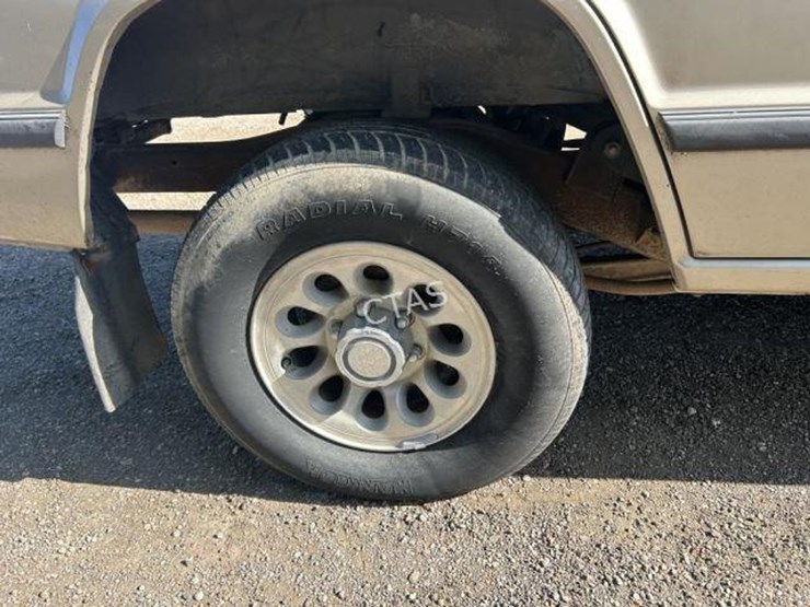 1991-mitsubishi-montero-image-5