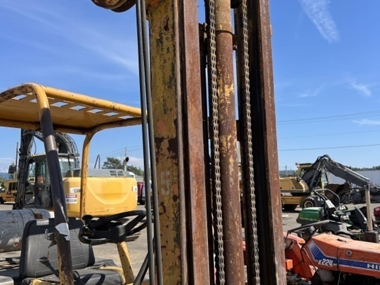 1997-caterpillar-v60b-forklift-image-23
