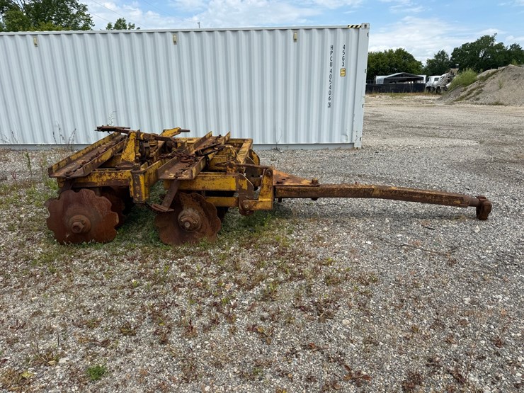 #1440-•-10'-disc-plow-image-6
