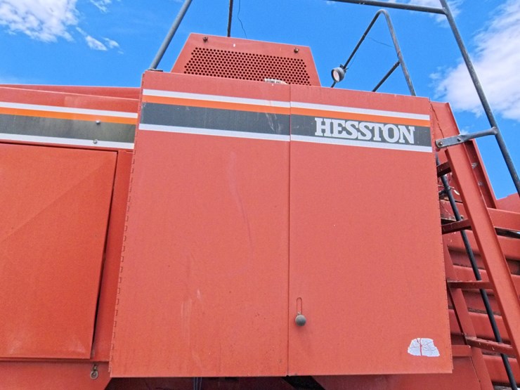 hesston-4900-image-28