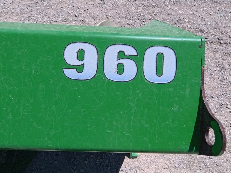 #1093-•-farm-king-960-snow-blower-image-10