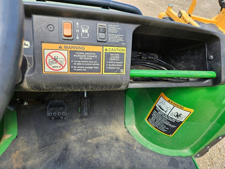 2020-john-deere-2020-image-23
