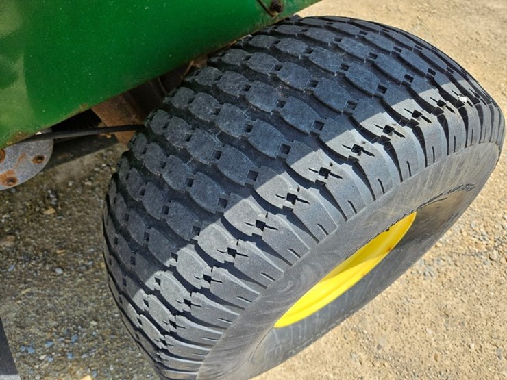 john-deere-gator-image-15