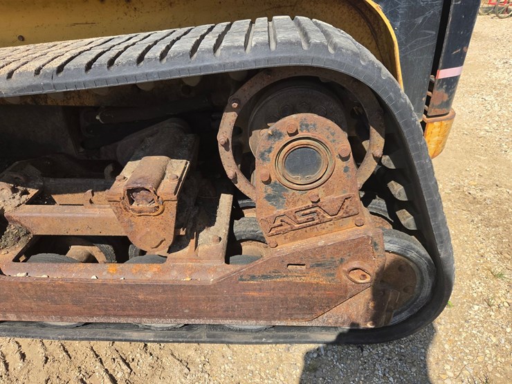caterpillar-277b-image-37