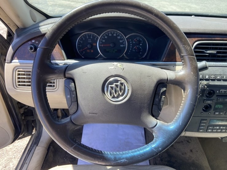 2008-buick-lacrosse-cxl-sedan-image-19