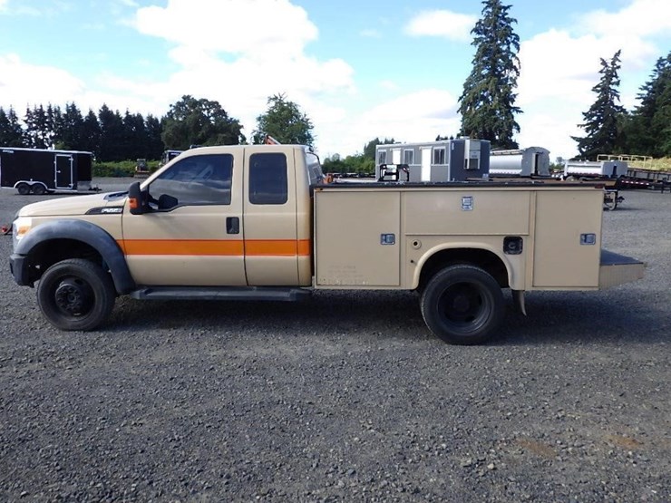 2012-ford-f550-image-8