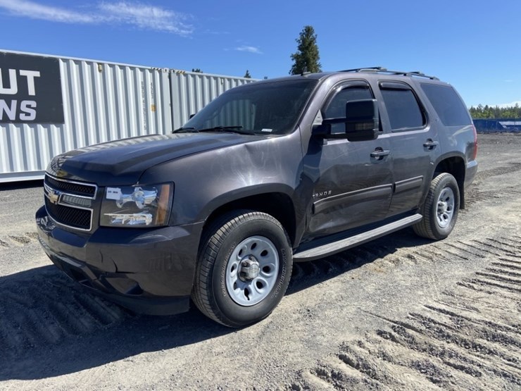 2010-chevrolet-tahoe-lt-image-1